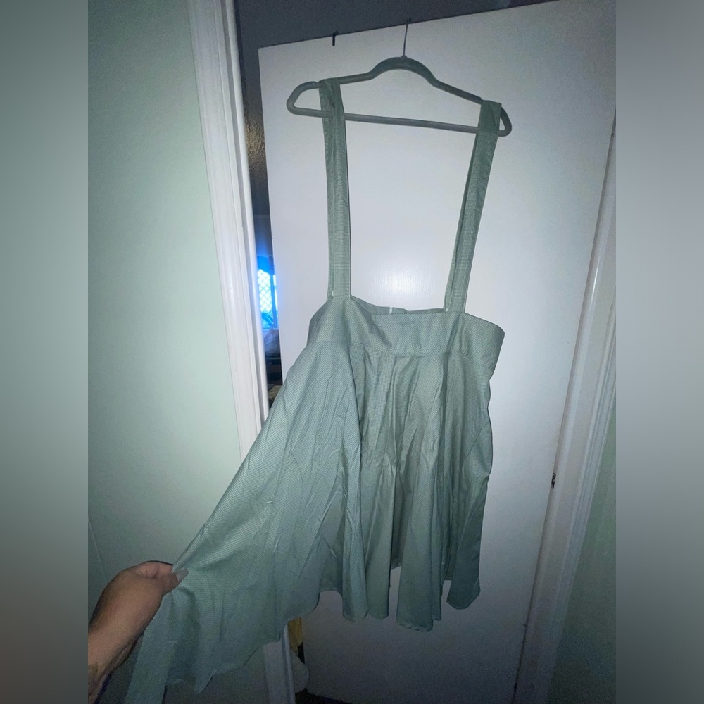 Magnolia place overall skirt. Plus size 5xl but fits more like 3xl.